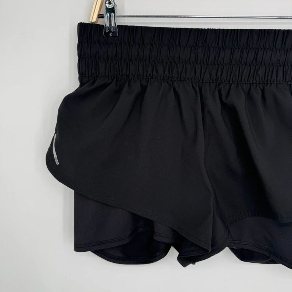 Puma Athletic Shorts Women's Size XL - Picture 3 of 8